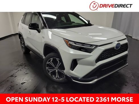 Used 2024 Toyota RAV4 XSE w/ Weather Package AWD/4WD image 1
