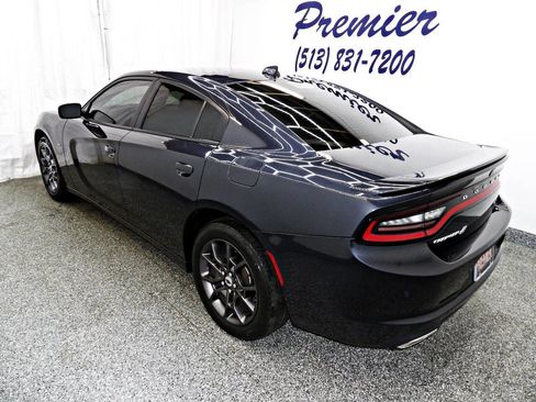 Used 2018 Dodge Charger GT image 4