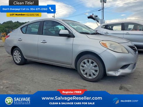 Used 2012 Nissan Versa SV w/ Convenience Pkg FWD image 5