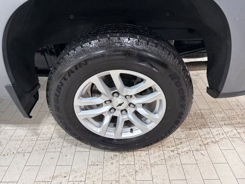 Used 2022 Chevrolet Silverado 1500 RST image 32