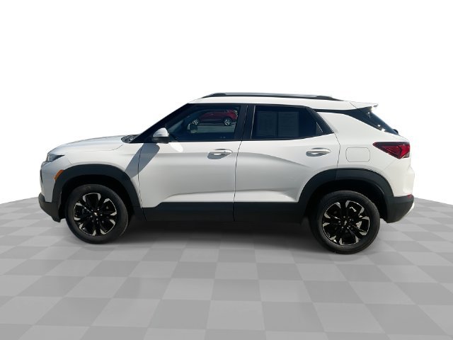Certified 2022 Chevrolet TrailBlazer LT w/ Convenience Package AWD/4WD image 5