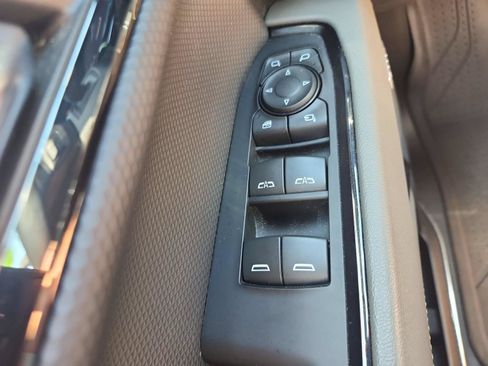 Certified 2024 Chevrolet Silverado 1500 ZR2 w/ Technology Package AWD/4WD image 24