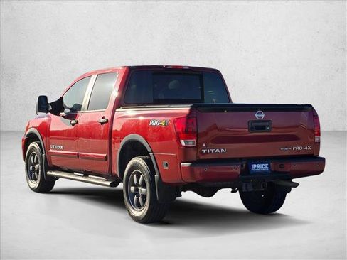 Used 2014 Nissan Titan PRO-4X AWD/4WD image 11