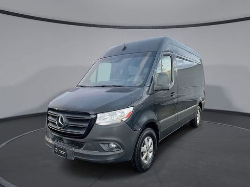Used 2019 Mercedes-Benz Sprinter 2500 image 1