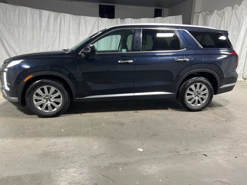 Used 2025 Hyundai Palisade SEL FWD image 4