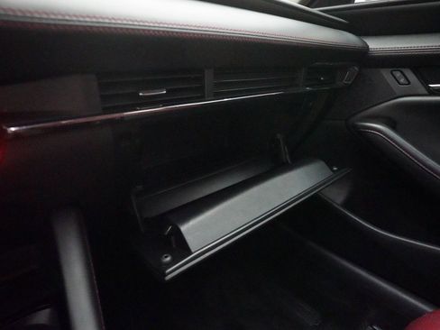 Used 2024 MAZDA MAZDA3 s image 29