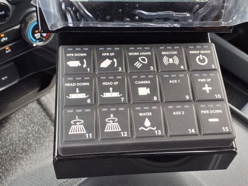 Used 2024 Ford F250 XL image 21