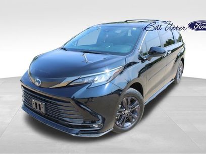 Used 2024 Toyota Sienna XLE Woodland Edition