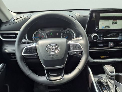 Used 2026 Toyota Highlander XLE AWD/4WD image 28