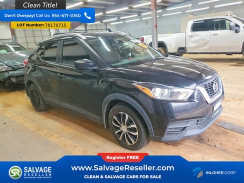 Used 2019 Nissan Kicks S image 5