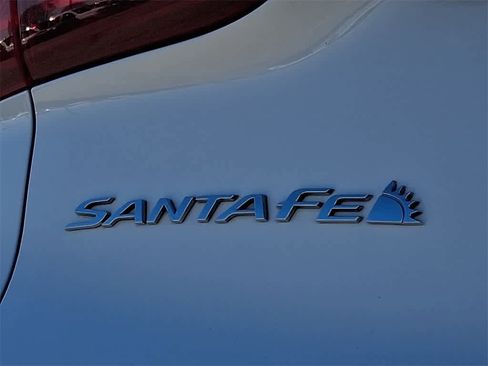 Used 2020 Hyundai Santa Fe Limited image 33