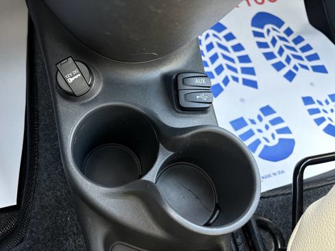 Used 2015 FIAT 500 Sport w/ Comfort/Convenience Group image 29