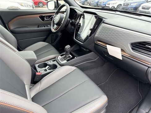 Used 2025 Subaru Forester Sport w/ Popular Package image 19