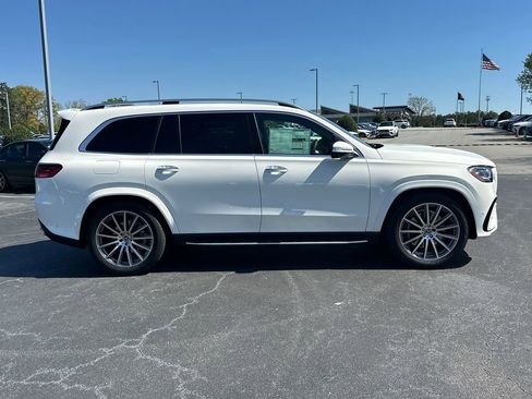 New 2026 Mercedes-Benz GLS 450 4MATIC image 8
