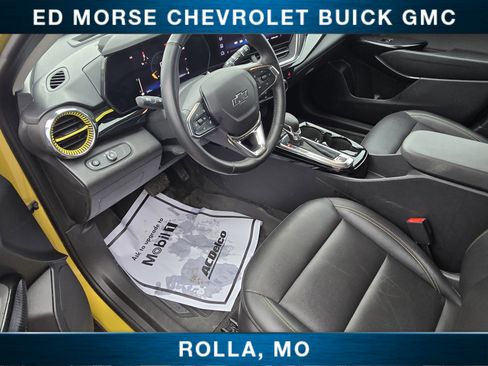 Used 2024 Chevrolet Trax ACTIV w/ Driver Confidence Package image 14