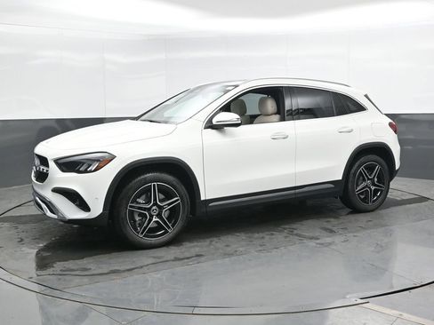 New 2026 Mercedes-Benz GLA 250 4MATIC image 6