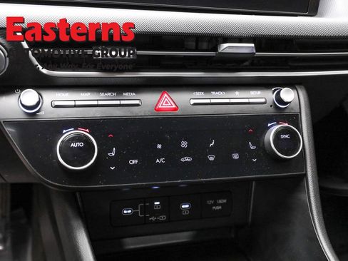 Used 2024 Hyundai Sonata SEL image 19