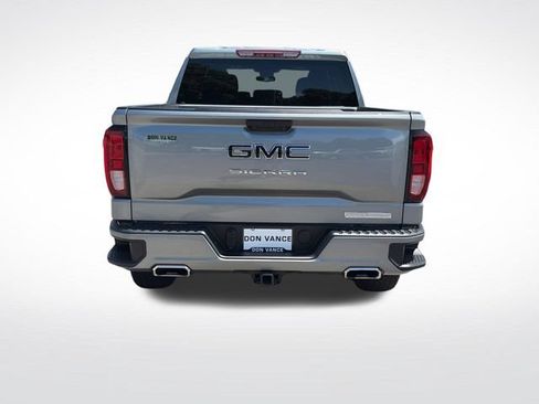 Used 2024 GMC Sierra 1500 Elevation w/ X31 Off-Road Package AWD/4WD image 4