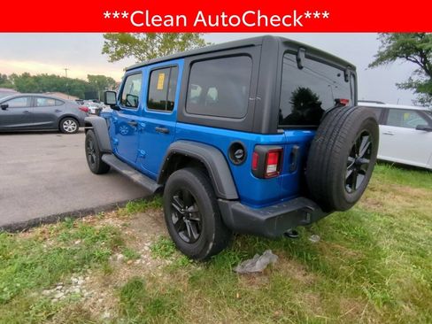 Used 2022 Jeep Wrangler Unlimited Sport AWD/4WD image 4