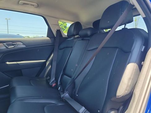 Certified 2024 Kia Sportage EX FWD image 9