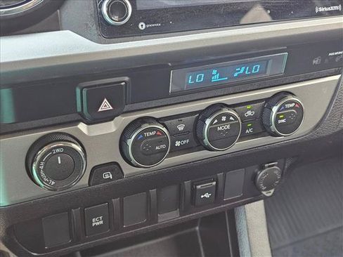Used 2021 Toyota Tacoma SR5 AWD/4WD image 20