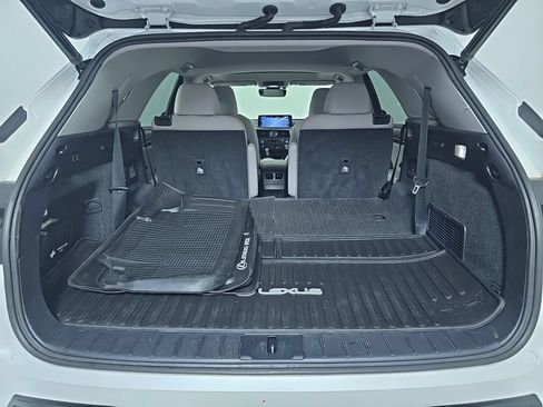 Used 2020 Lexus RX 350L Premium w/ Premium Package AWD/4WD image 13
