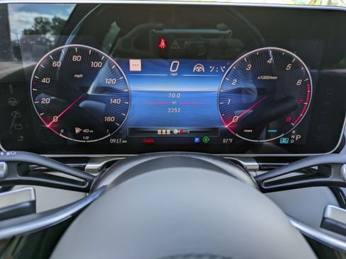 Used 2024 Mercedes-Benz S 580 4MATIC Sedan image 23