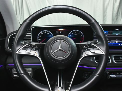 Used 2024 Mercedes-Benz GLE 450 4MATIC image 36