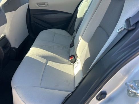 Used 2022 Toyota Corolla L image 7