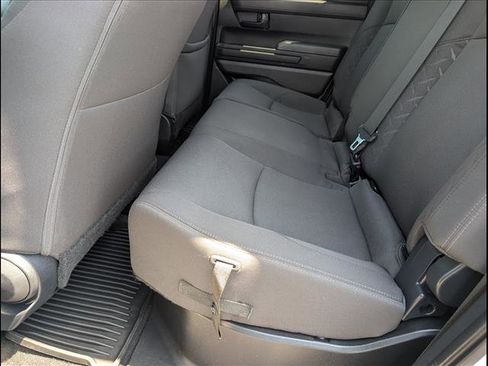 Used 2024 Toyota Tacoma SR AWD/4WD image 10