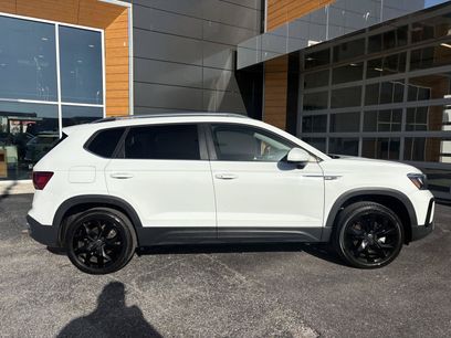 Used 2024 Volkswagen Taos SE