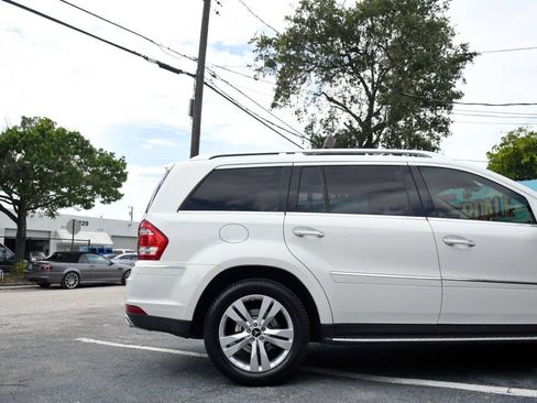Used 2011 Mercedes-Benz GL 450 4MATIC image 30