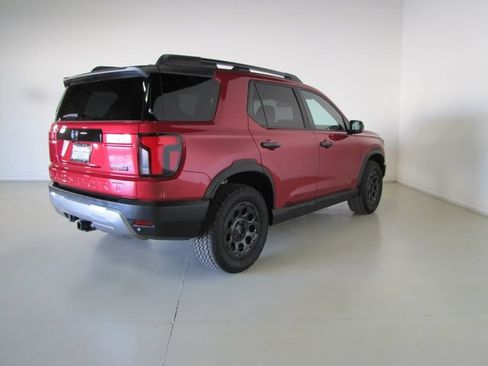 Certified 2026 Honda Passport TrailSport image 24