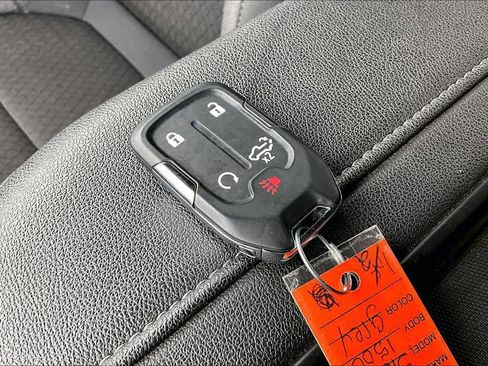 Used 2022 GMC Sierra 1500 Elevation w/ Preferred Package image 13