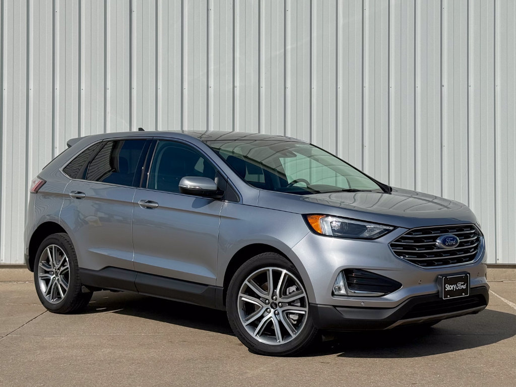 Certified 2024 Ford Edge Titanium AWD/4WD image 8