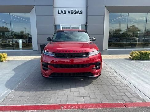 Used 2026 Land Rover Range Rover Sport Dynamic SE AWD/4WD image 2