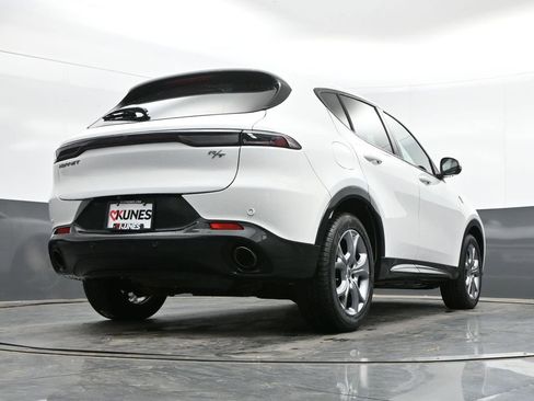 Used 2024 Dodge Hornet R/T AWD/4WD image 40