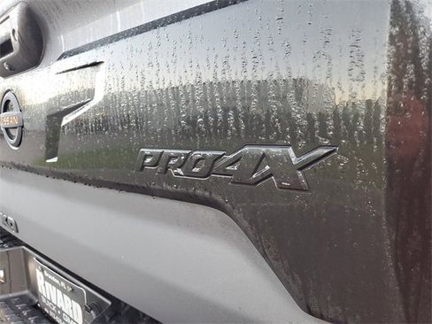 Used 2020 Nissan Titan PRO-4X image 8