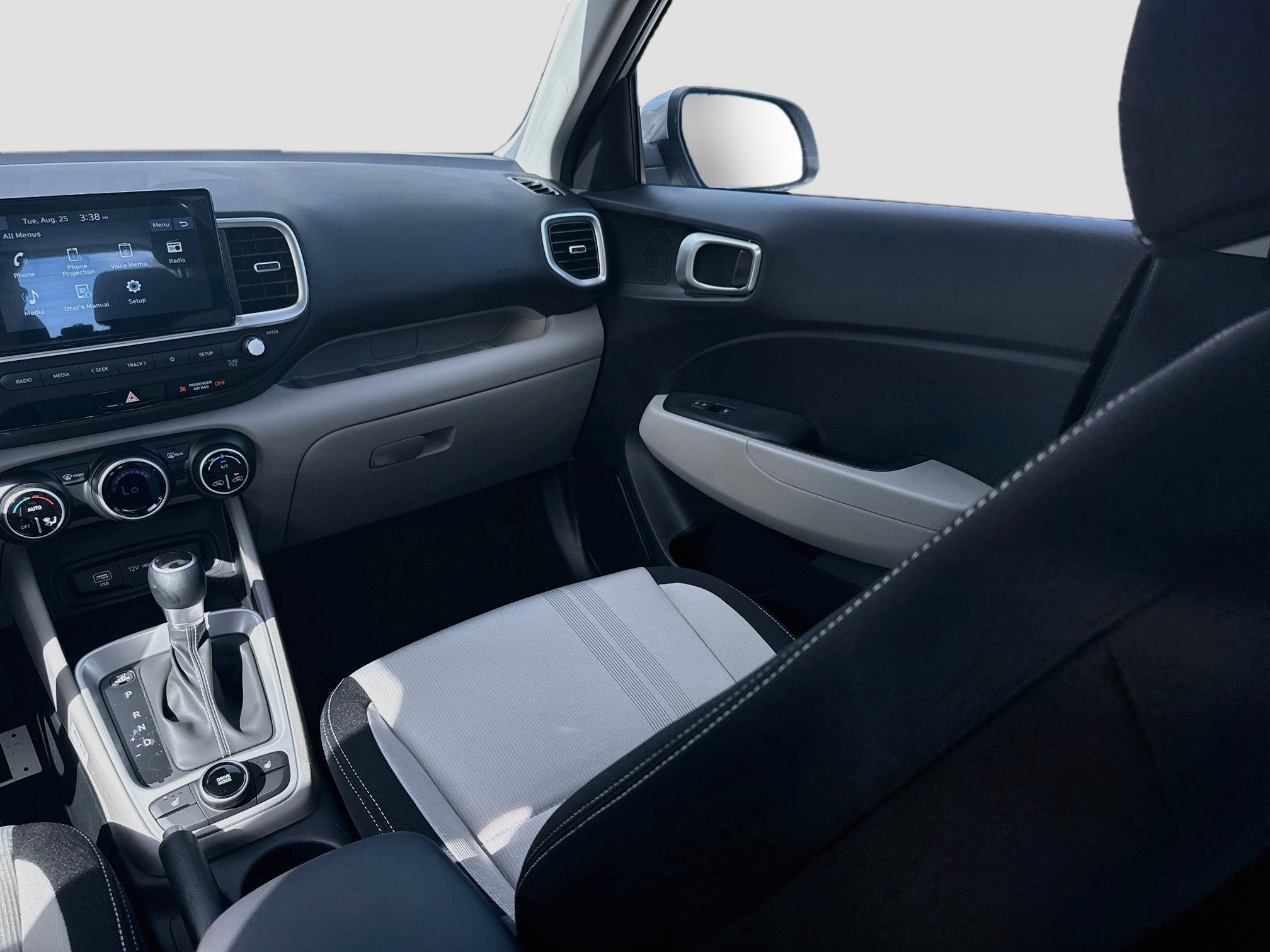 New 2026 Hyundai Venue SEL FWD image 16