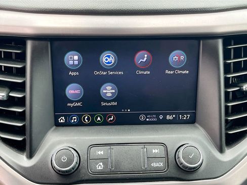 Used 2023 GMC Acadia AT4 w/ Preferred Package AWD/4WD image 15