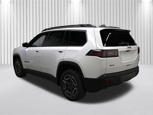 New 2026 Jeep Cherokee Limited AWD/4WD image 5
