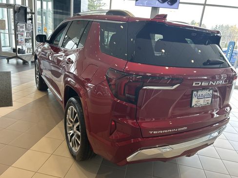 New 2026 GMC Terrain Denali image 5