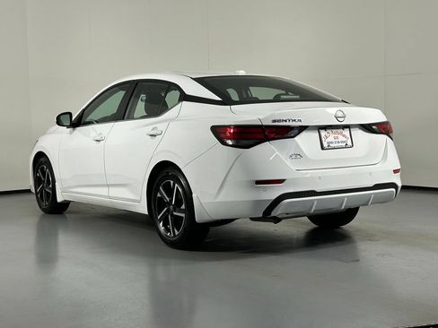 Used 2025 Nissan Sentra SV w/ All-Weather Package FWD image 5