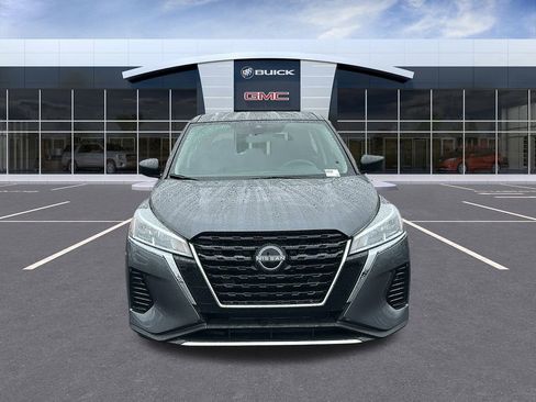 Used 2024 Nissan Kicks S image 8