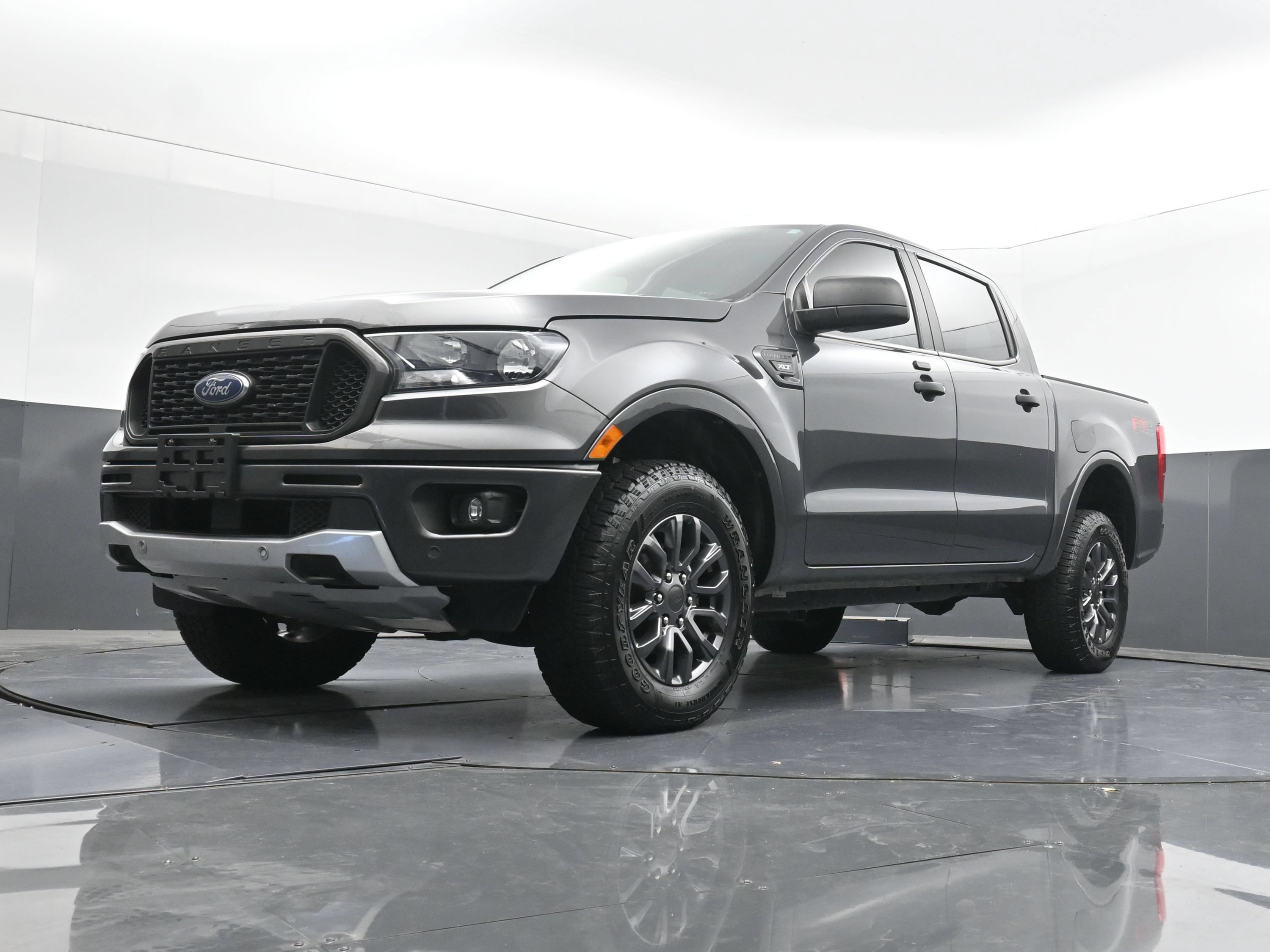 Used 2020 Ford Ranger XLT w/ Equipment Group 302A Luxury AWD/4WD image 26