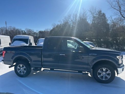 Used 2015 Ford F150 XLT w/ Equipment Group 302A Luxury image 2