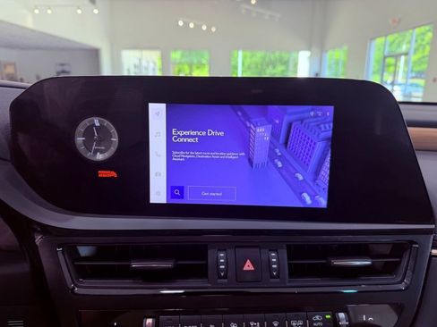 Used 2023 Lexus ES 350 w/ Premium Package FWD image 23