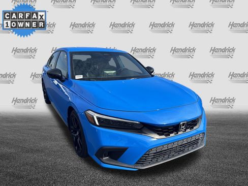 Used 2024 Honda Civic Sport image 2