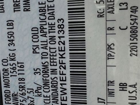 Used 2015 Ford F150 Lariat image 34