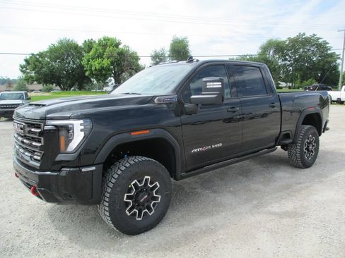 New 2026 GMC Sierra 2500 AT4X AWD/4WD image 10